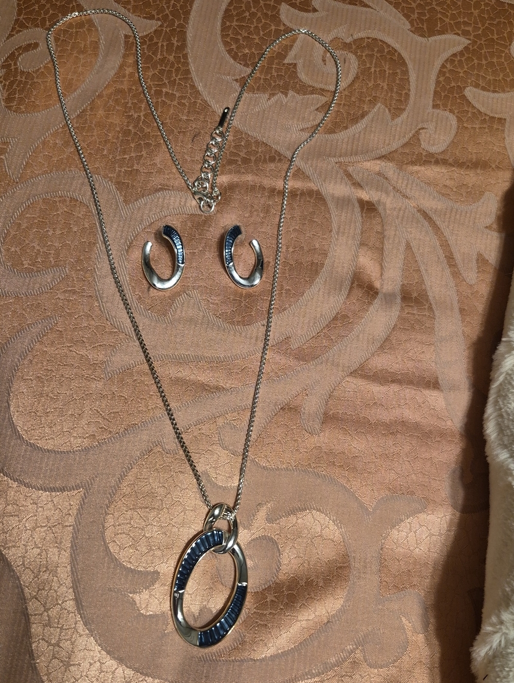 Silver and Navy Blue Oval Pendant Necklace with Matching Hoop Earrings